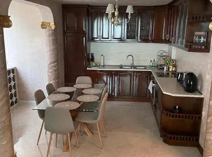 דירה 47 סמוליאן